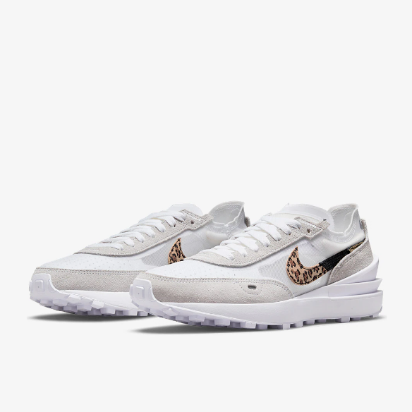 Nike Sportswear Womens Waffle One SE