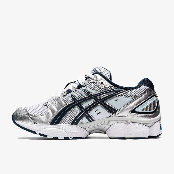 ASICS SportStyle Womens GEL-Nimbus 9