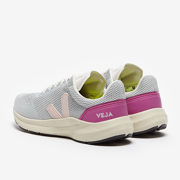 VEJA Womens Marlin LT
