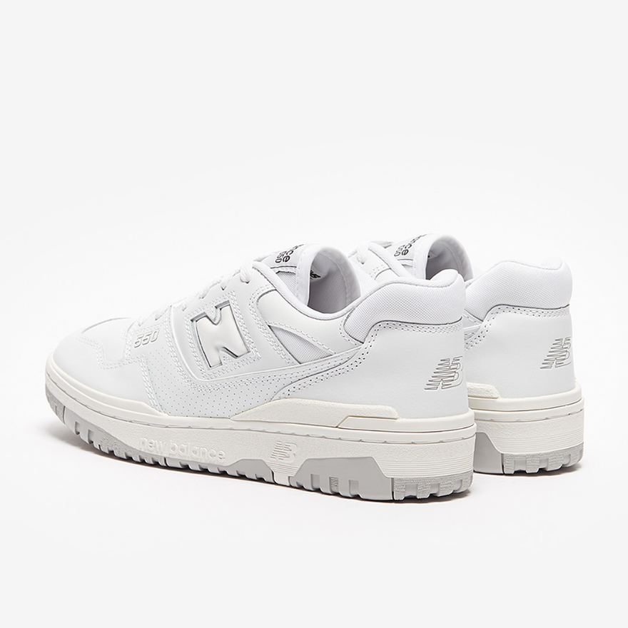 New Balance Hoops 550