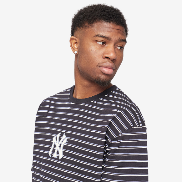 New Era MLB New York Yankees Heritage Stripe Tee