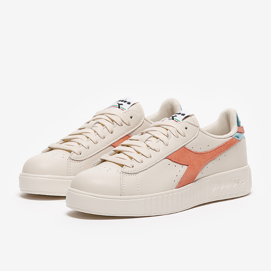 Diadora Womens Game Step Premium