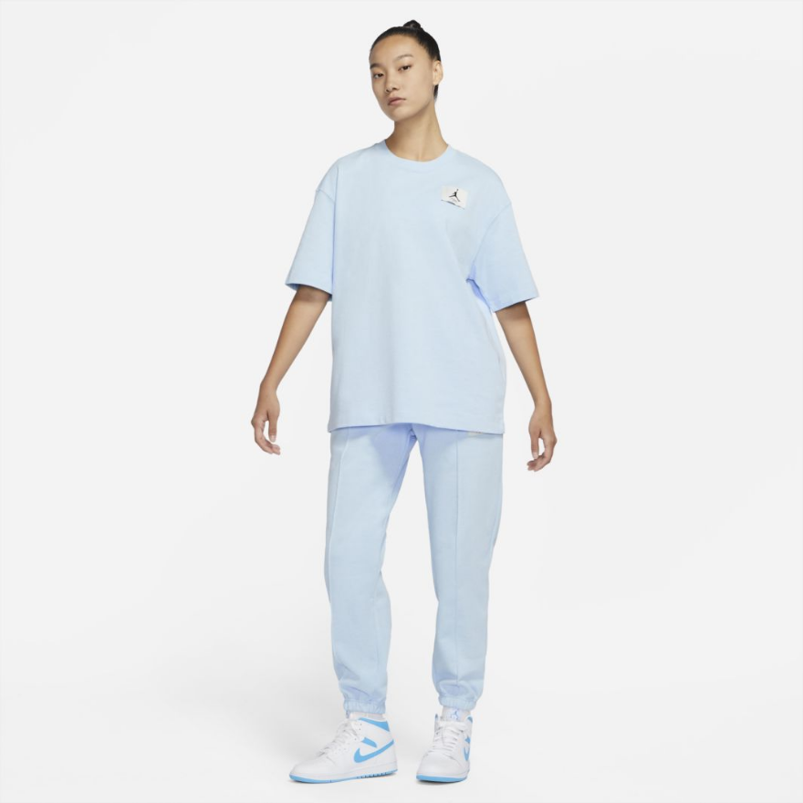 Jordan Womens Essentials Tee
