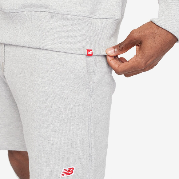 New Balance Core Essentials Sweatshirt