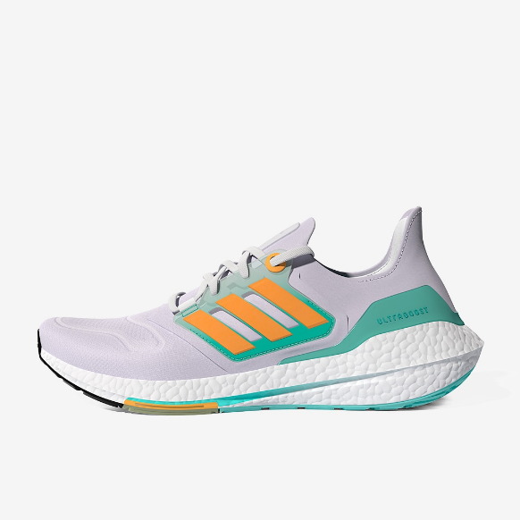 adidas Ultraboost 22