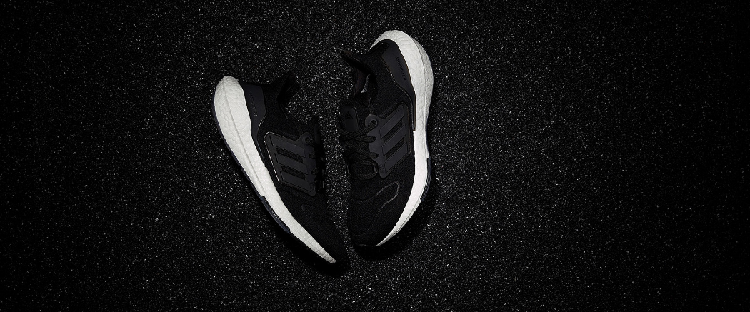 adidas Womens Ultraboost 22