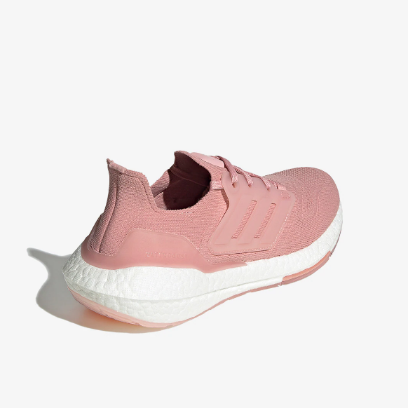 adidas Womens Ultraboost 22