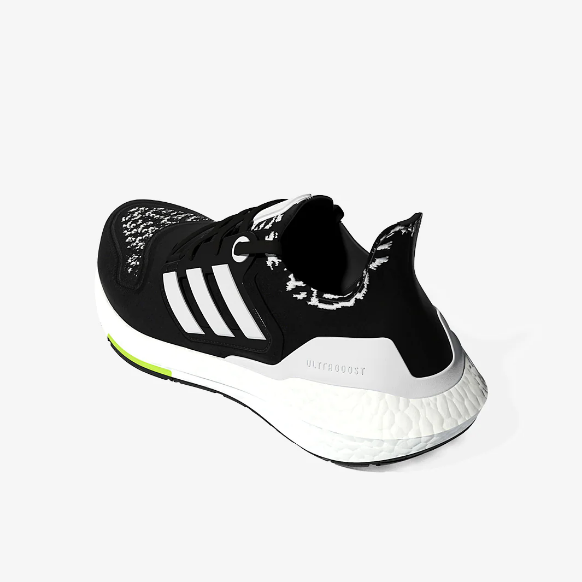 adidas Womens Ultraboost 22