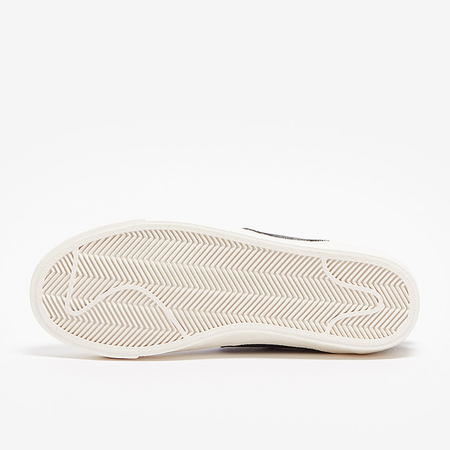 Nike Sportswear Womens Blazer Low 77 Jumbo