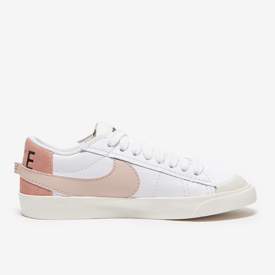 Nike Sportswear Womens Blazer Low 77 Jumbo