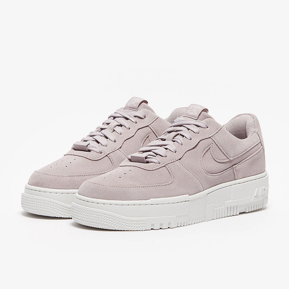 Nike Sportswear Womens Air Force 1 Pixel