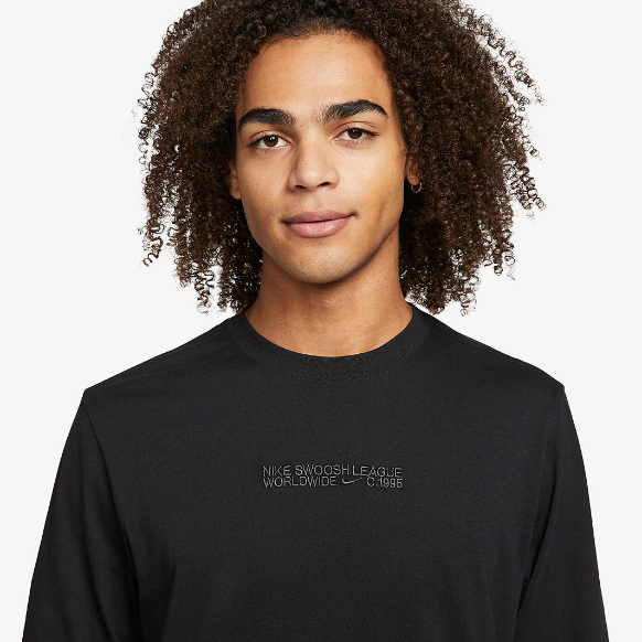 Nike Sportswear Swoosh League Long-Sleeve T-Shirt