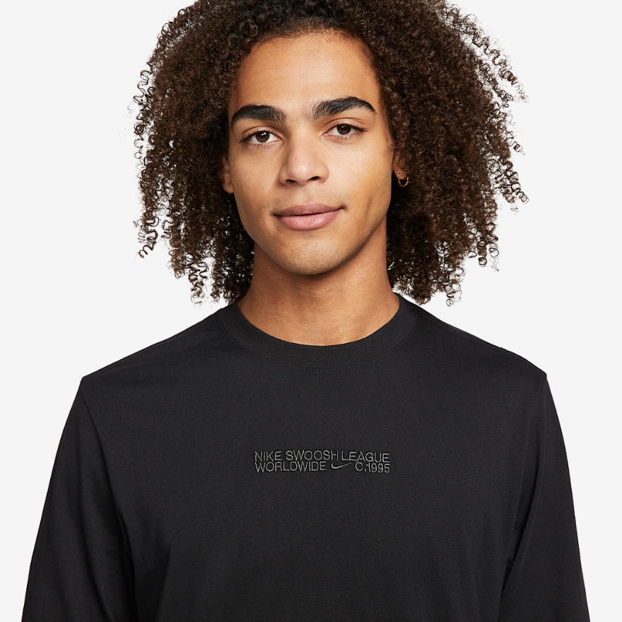 Nike Sportswear Swoosh League Long-Sleeve T-Shirt