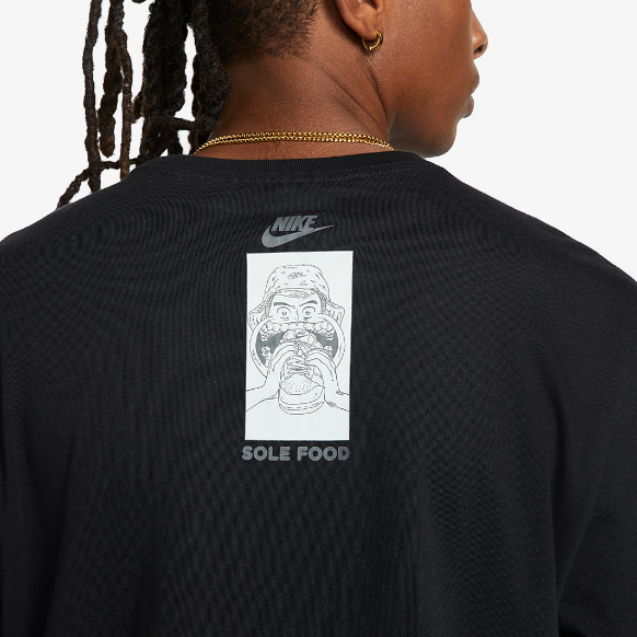 Nike Sportswear Graphic T-Shirt