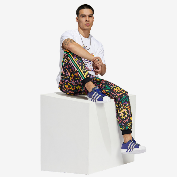 adidas Originals Love Unites Print Trackpant - Multicolour