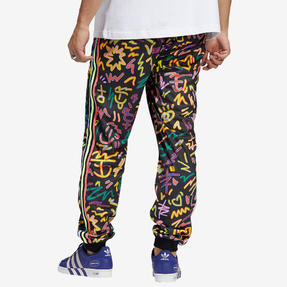 adidas Originals Love Unites Print Trackpant - Multicolour
