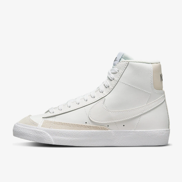 Nike Sportswear Blazer Mid 77 Older Kids (GS) - Summit White/Clear-Lt Orewood Brown-White