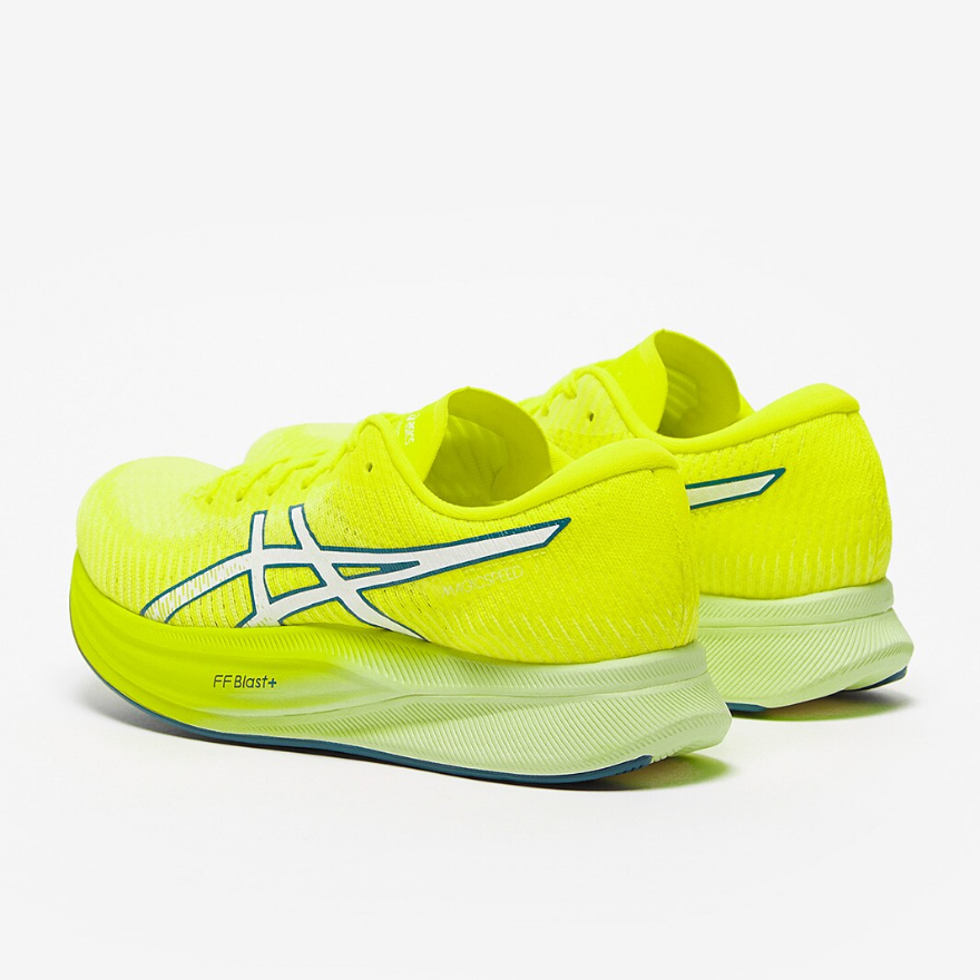 ASICS Womens Magic Speed 2