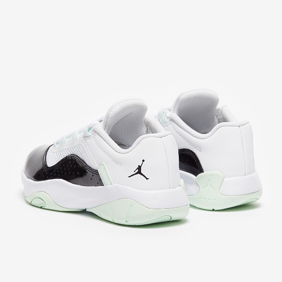 Air Jordan 11 CMFT Low Older Kids (GS) - White/Black/Barely Green