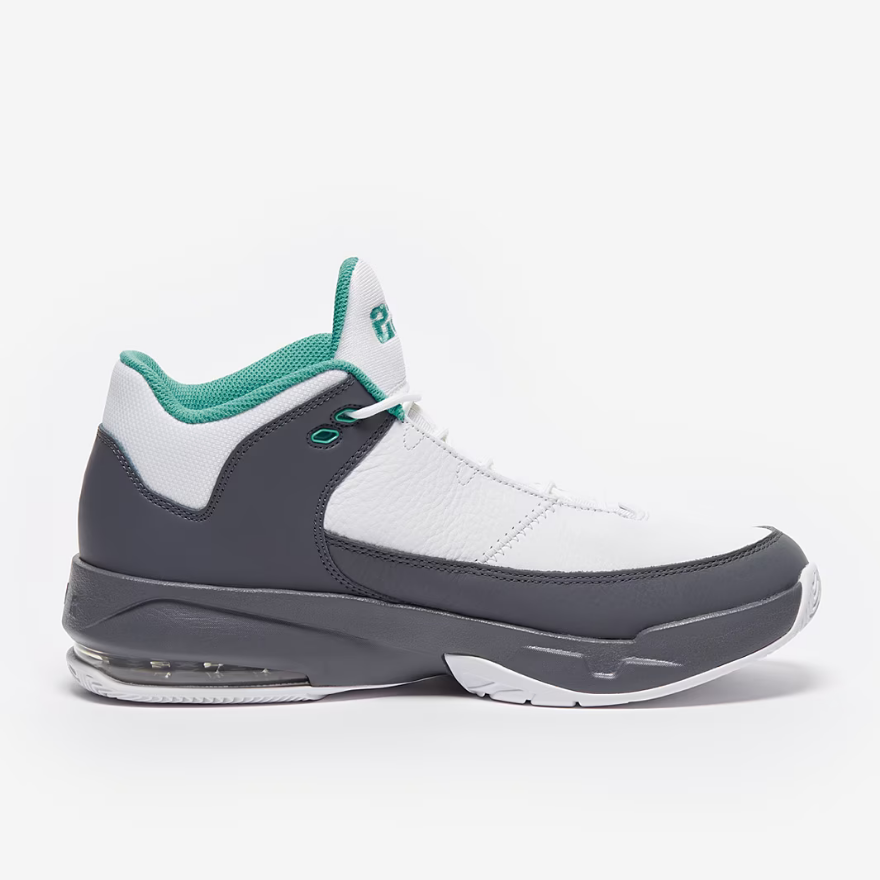 Jordan Max Aura 3