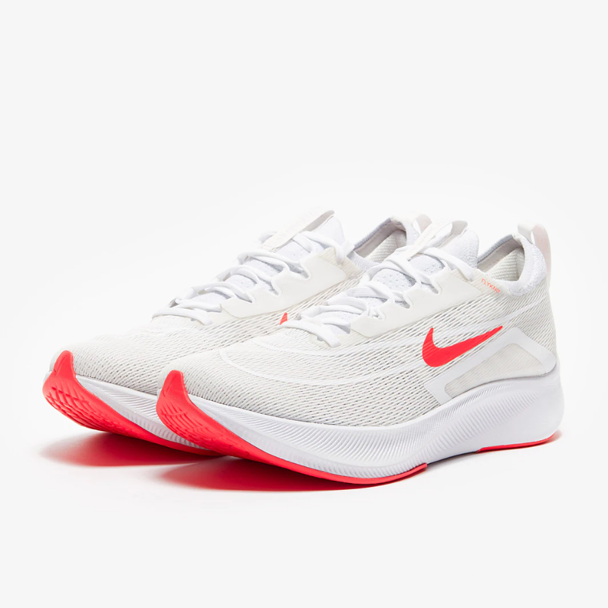 Nike Zoom Fly 4