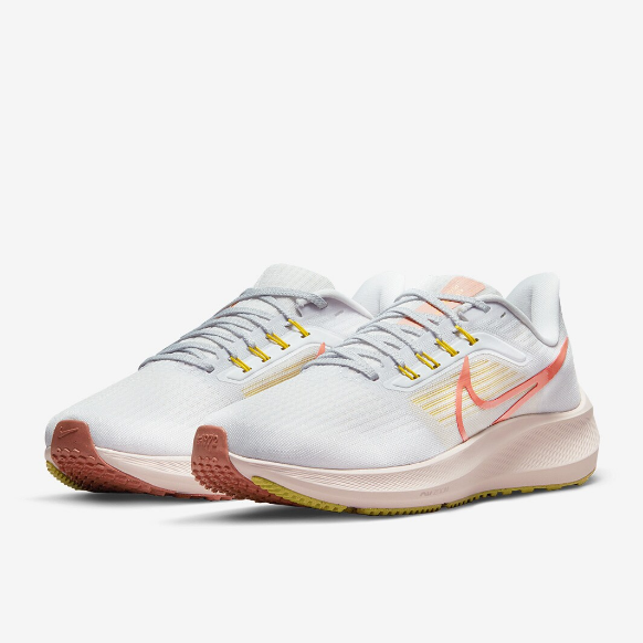 Nike Womens Air Zoom Pegasus 39