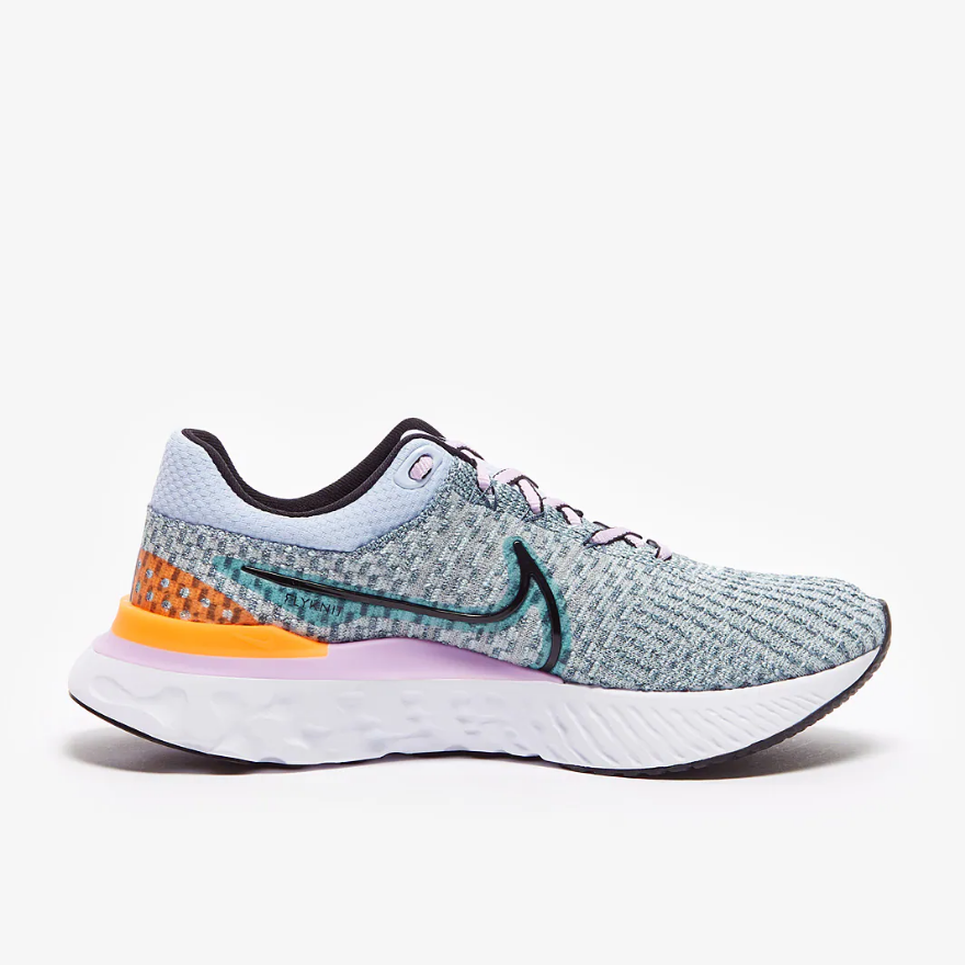 Nike Womens React Infinity Run Flyknit 3