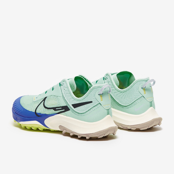 Nike Womens Air Zoom Terra Kiger 8 - Mint Foam/Night Forest-Football Grey