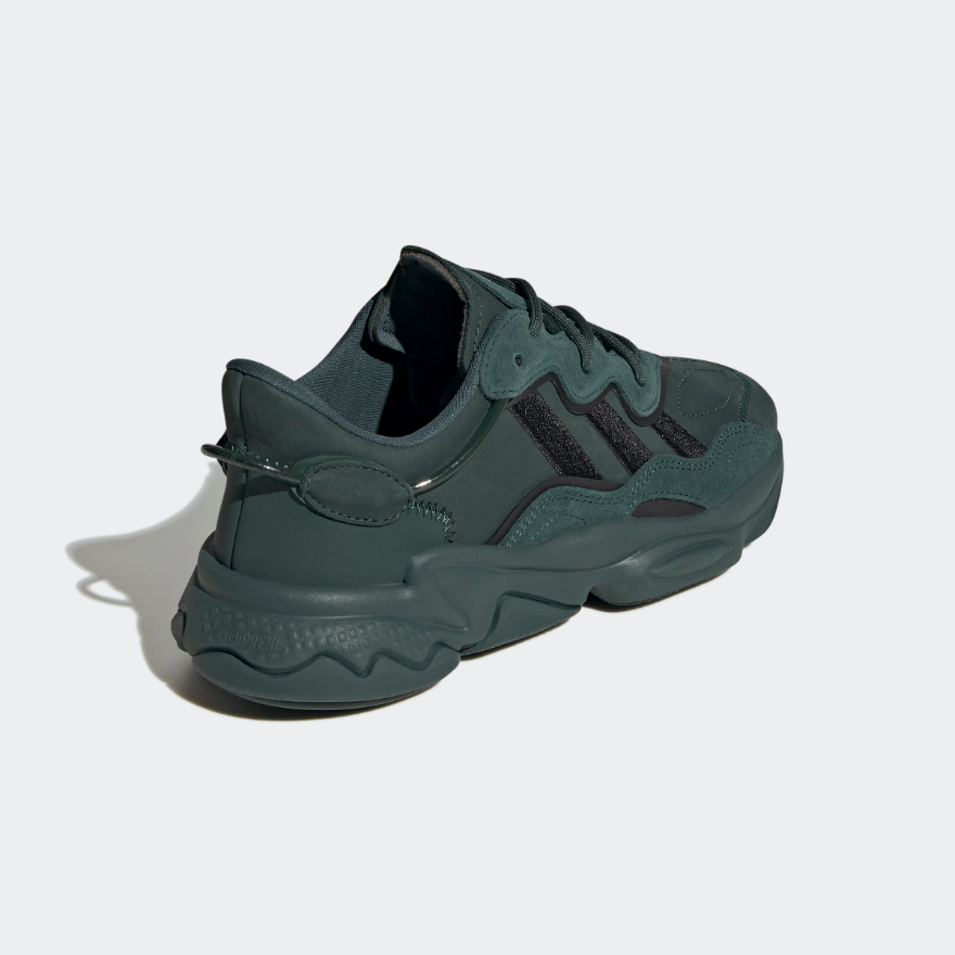 adidas Originals Womens Ozweego - Mineral Green/Core Black/Fwtr White