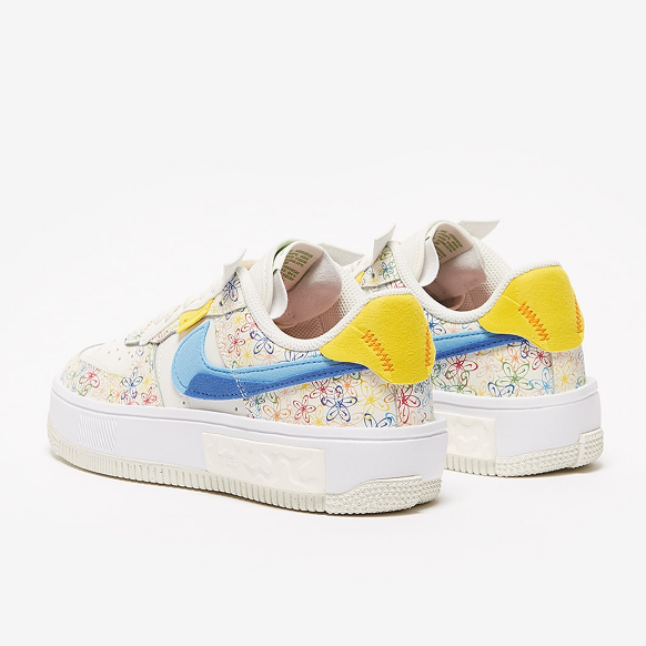 Nike Sportswear Womens Air Force 1 Fontanka