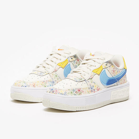 Nike Sportswear Womens Air Force 1 Fontanka