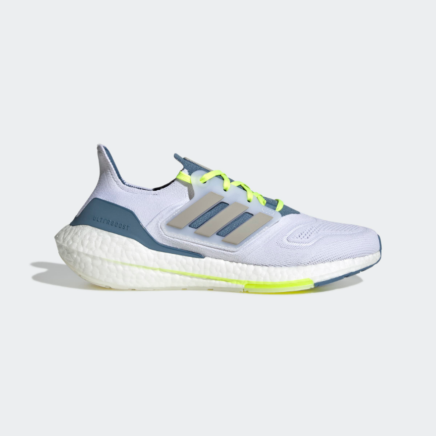 adidas Ultraboost 22