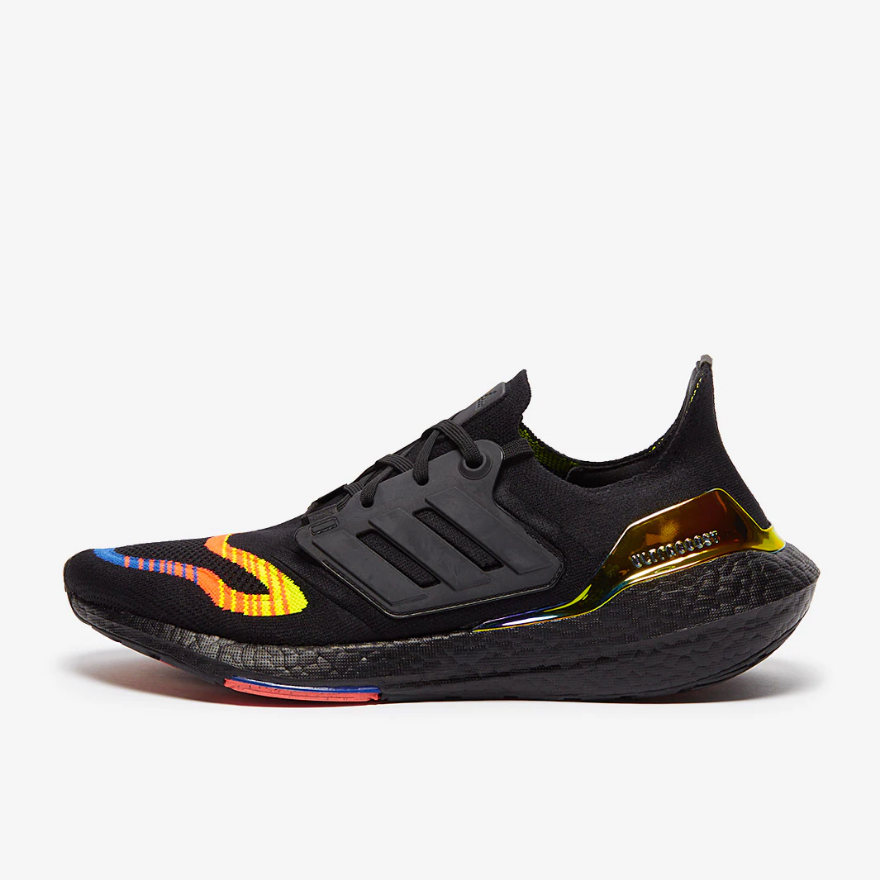 adidas Ultraboost 22