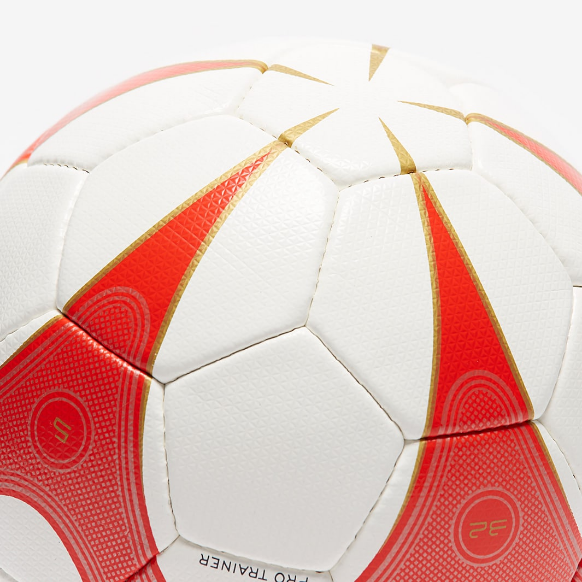 Diamond Pro Trainer Football