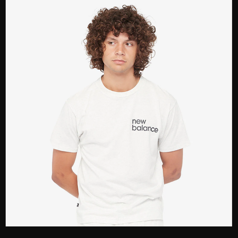New Balance Essentials Graphic Tee