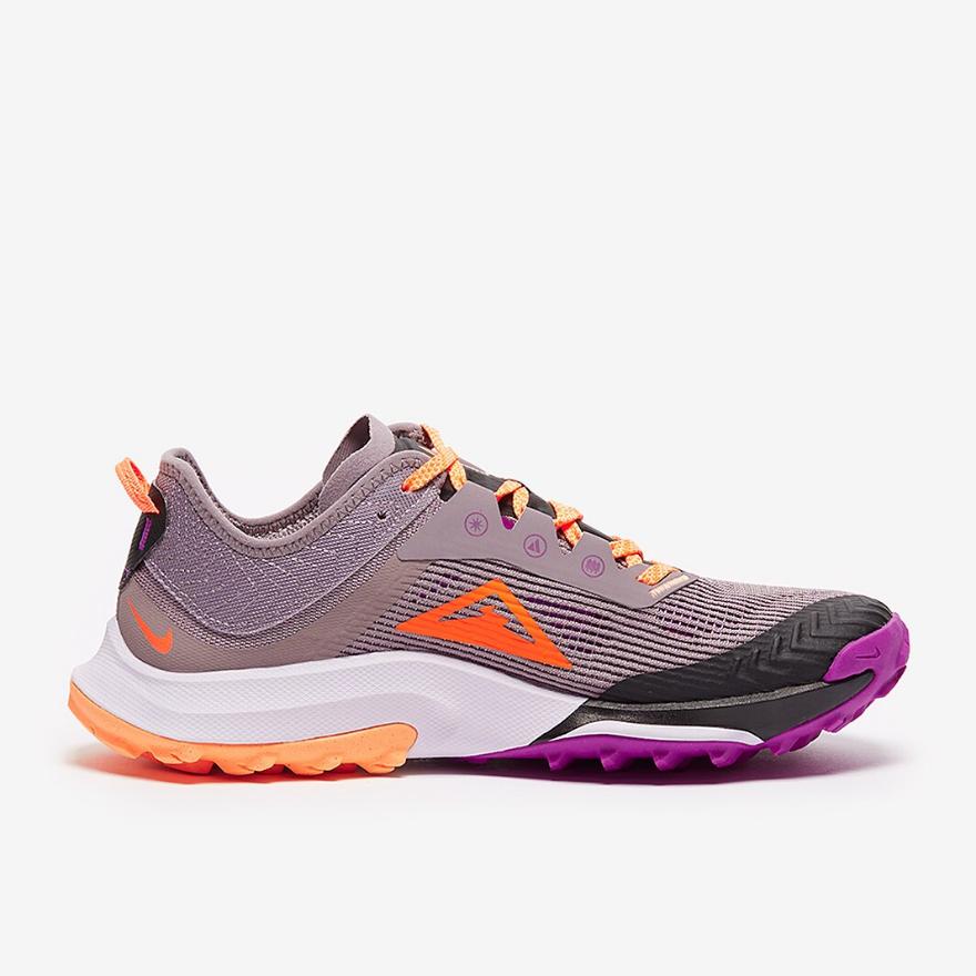 Nike Womens Air Zoom Terra Kiger 8