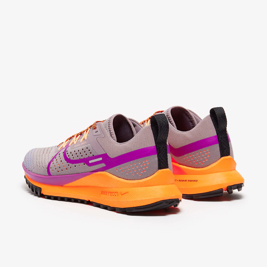 Nike Womens React Pegasus Trail 4