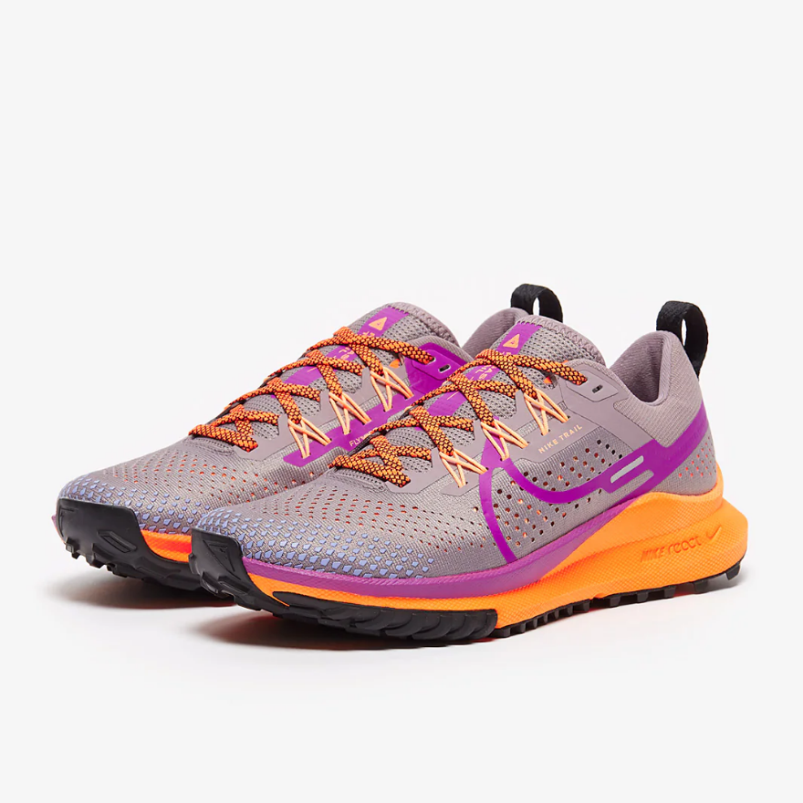 Nike Womens React Pegasus Trail 4