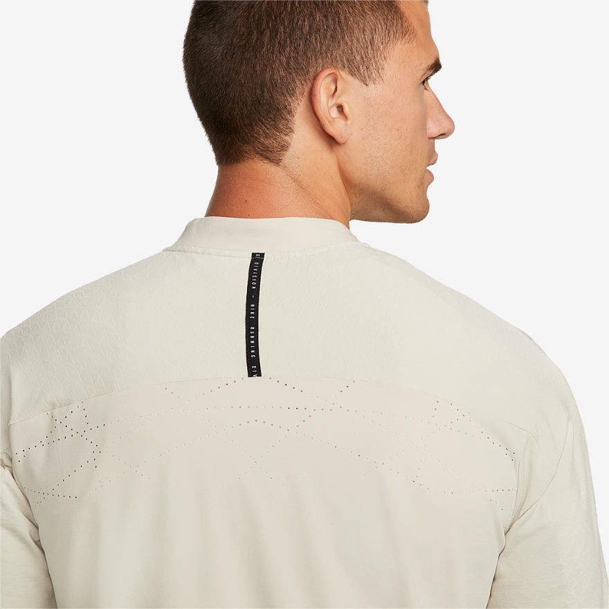 Nike Dri-FIT Run Division Element Full-Zip Running Top - Rattan/Reflective Silver