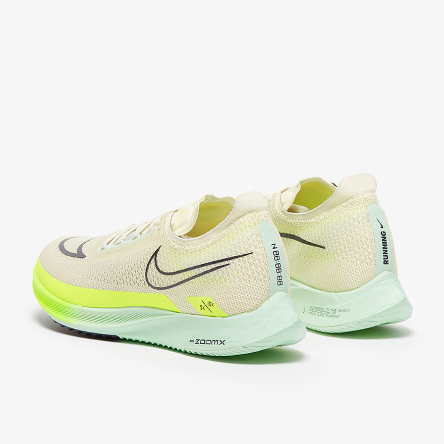 Nike ZoomX Streakfly