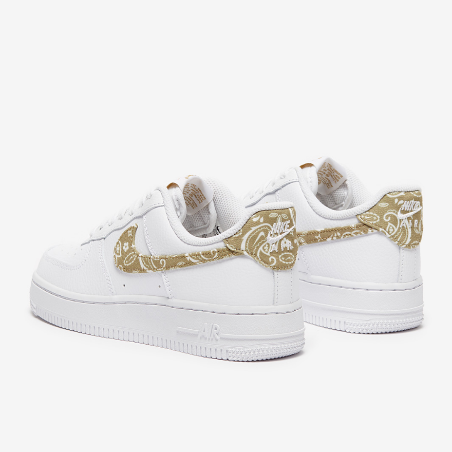 Nike Sportswear Womens Air Force 1 07 - White/Barley/White