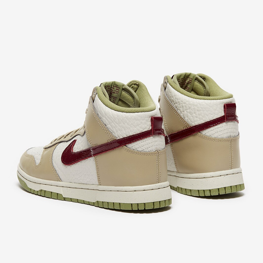 Nike Sportswear Womens Dunk HighLight Bone/Dark Beetroot/Alligator