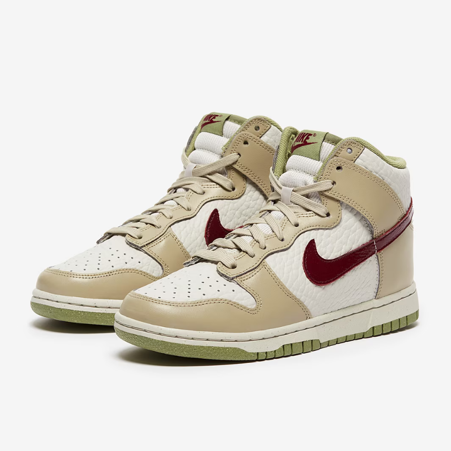 Nike Sportswear Womens Dunk HighLight Bone/Dark Beetroot/Alligator