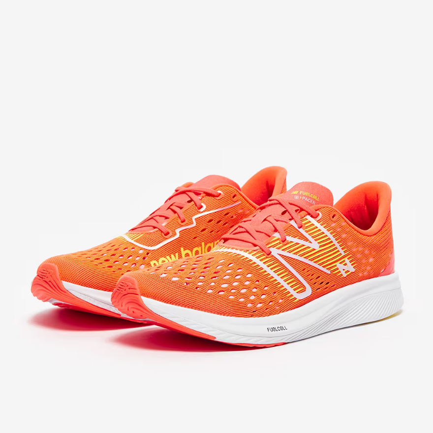 New Balance Super Comp Pacer