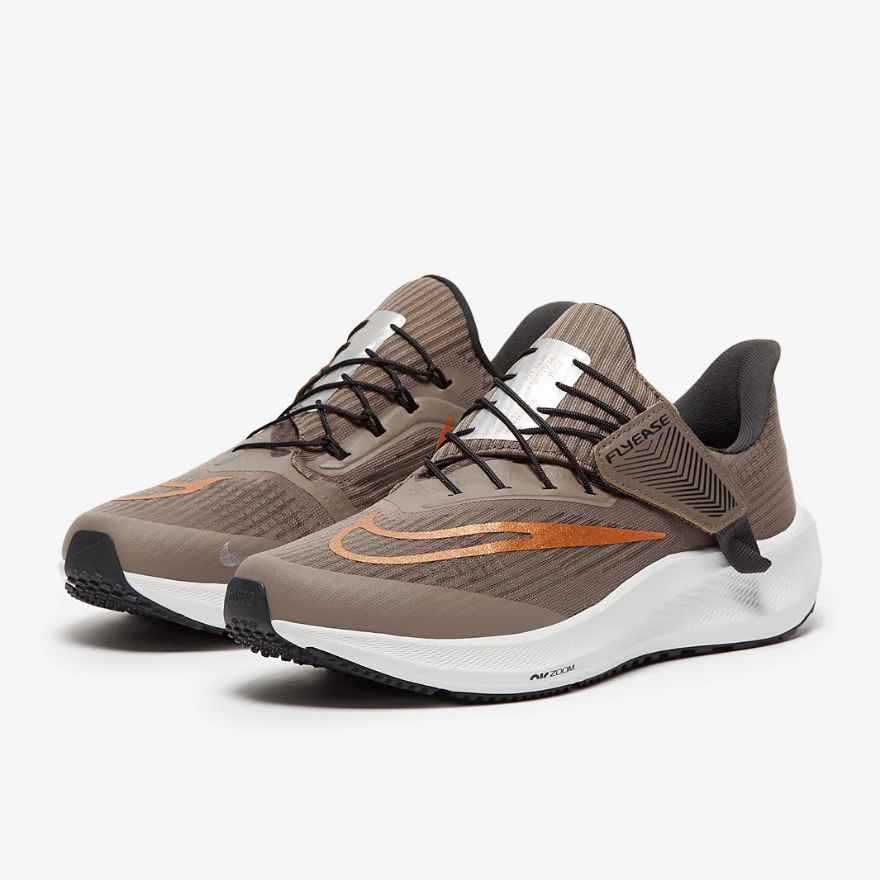 Nike Womens Air Zoom Pegasus FlyEase