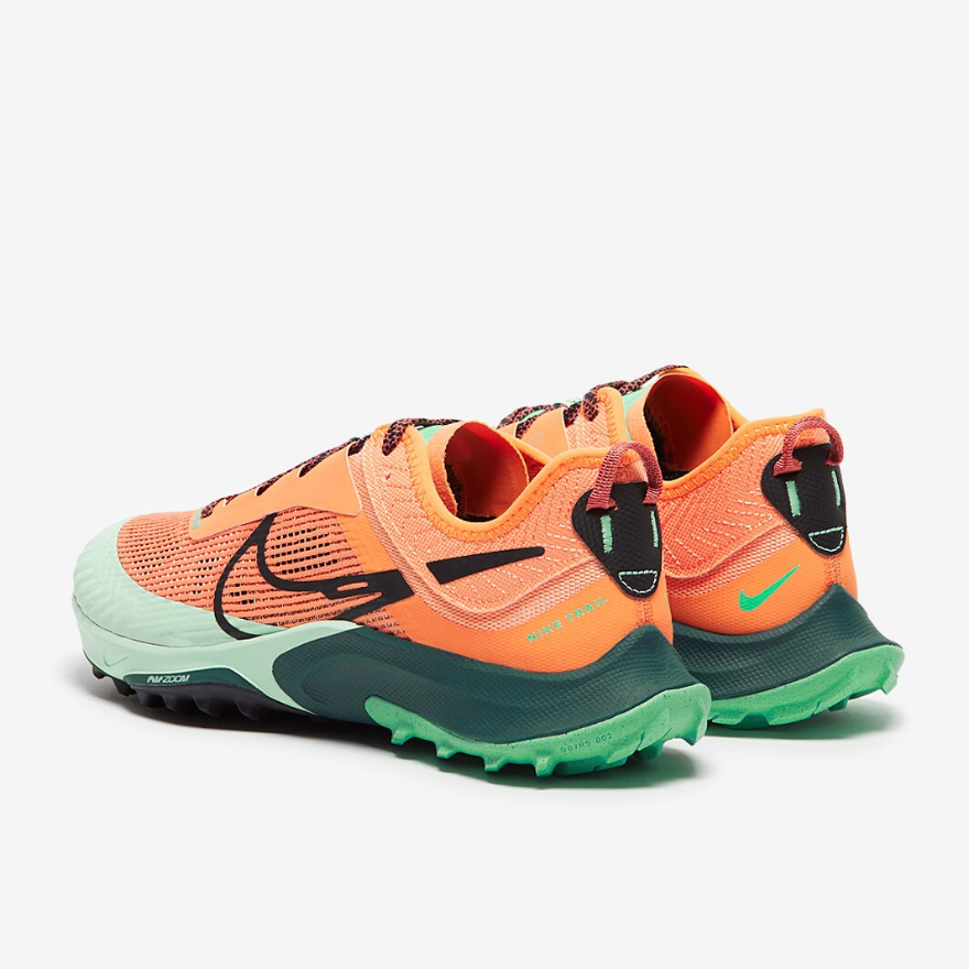 Nike Womens Air Zoom Terra Kiger 8