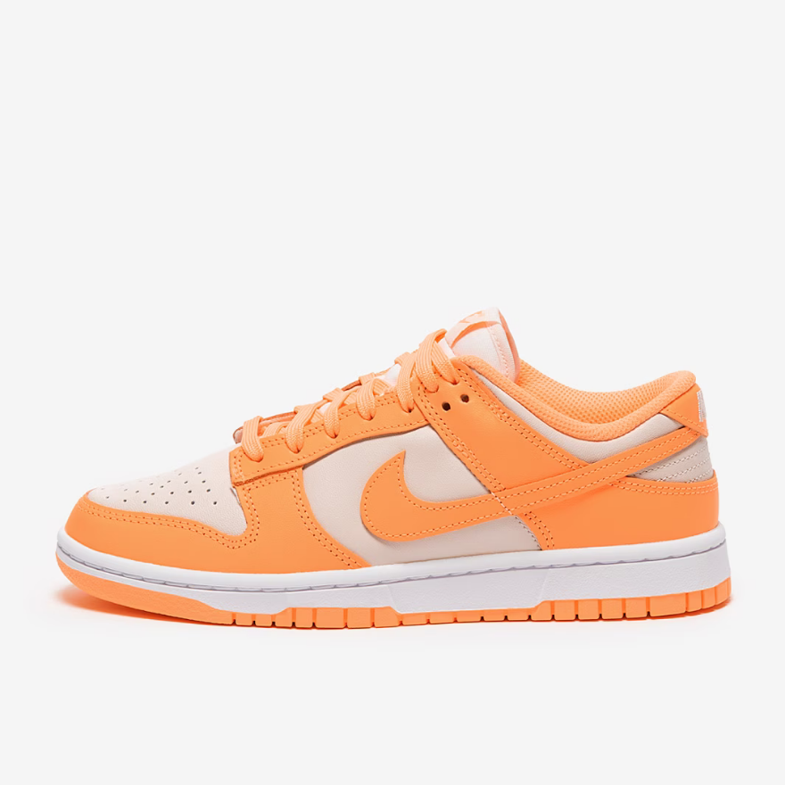 Nike Sportswear Womens Dunk Low