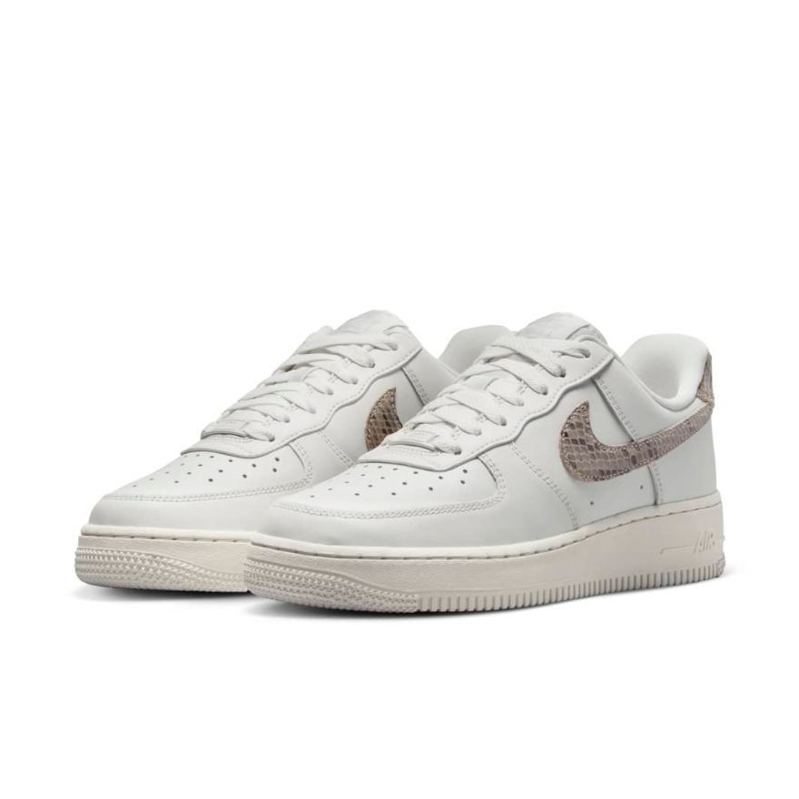 Nike Sportswear Womens Air Force 1 07