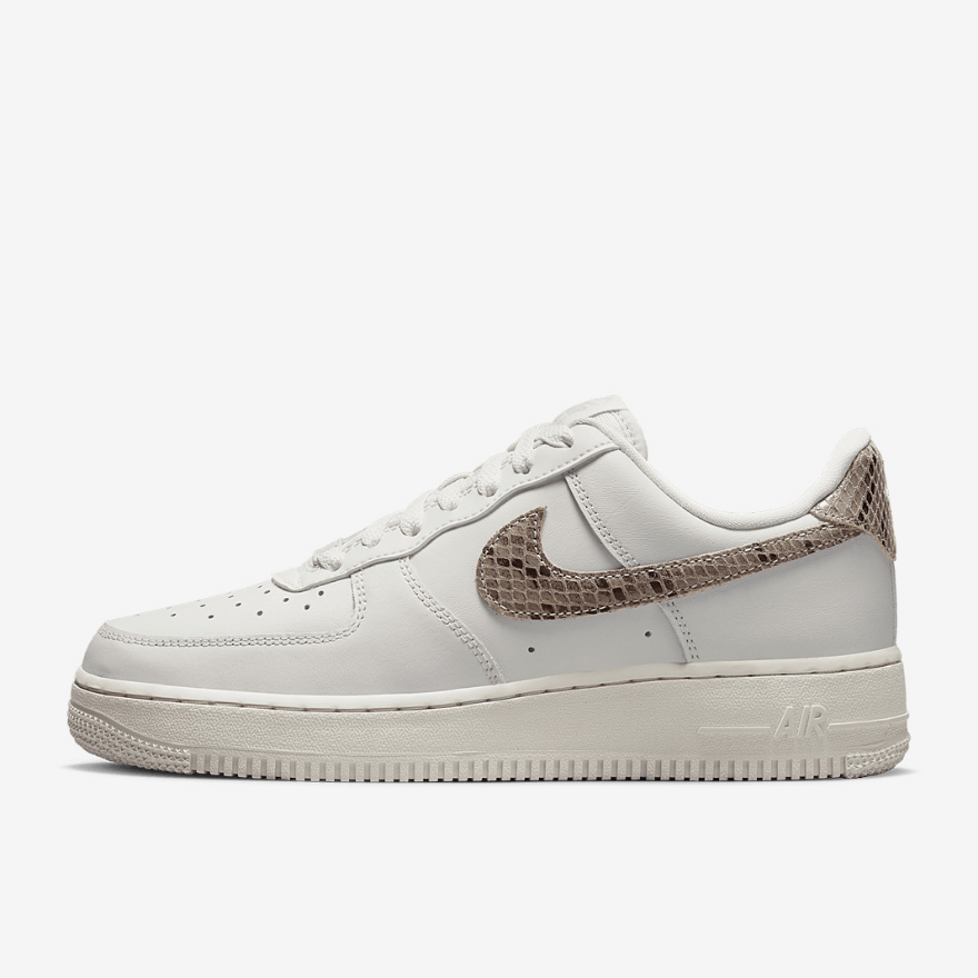 Nike Sportswear Womens Air Force 1 07