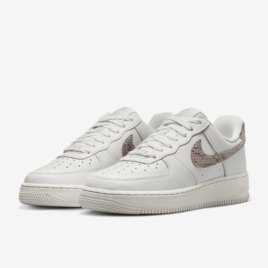 Nike Sportswear Womens Air Force 1 07